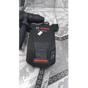 Ciocan Rotopercutor Bosch Robert 70538