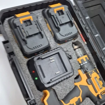 Masina de insurubat pe acumulator Rotor RDB21