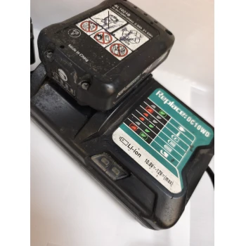 Fierestrau circular Makita HS3001D