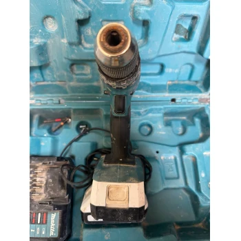 Mașină de înșurubat Makita HP457D