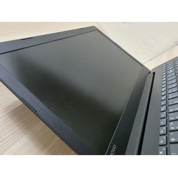 Lenovo IdeaPad 320-15IAP