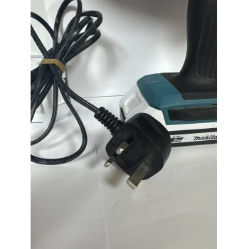 Mașină de găurit/șurubelniță cu impact Makita HP488DWE