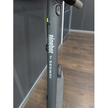 Trotineta NineBot ES2 300W
