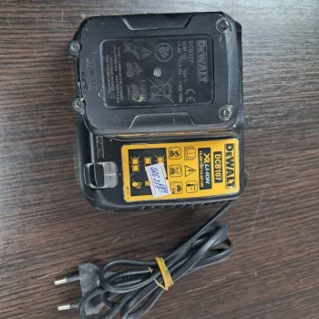Nivel Laser DEWALT DCE088G