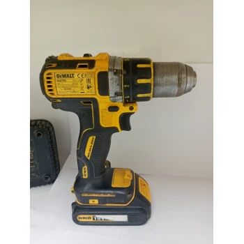 Dewalt dcd790