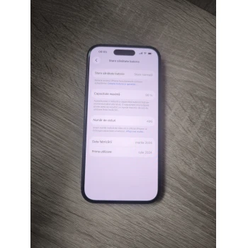 Telefon Apple iPhone 15 6/128 GB Black