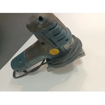 Ferăstrău vertical Bosch GST 150 CE