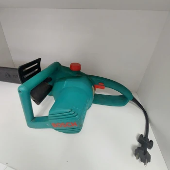 Ferestrau cu lant Bosch AKE 35