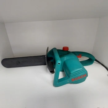 Ferestrau cu lant Bosch AKE 35