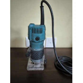 Trimmer Makita 3709