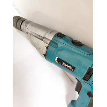 Masina de gaurit cu percutie Makita HP2071