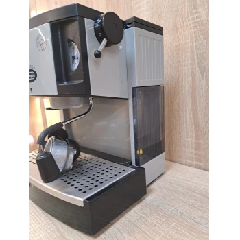 Aparat de cafea Delonghi Bar M390