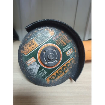 Polizor unghiular Deko DkaG25g75