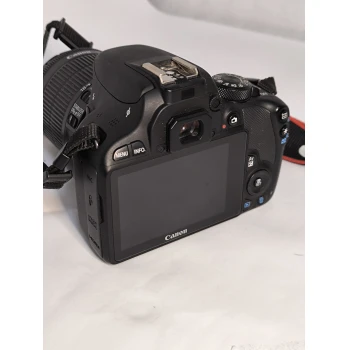 Camera Foto Canon EOS 100D