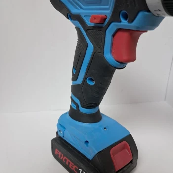 FIXTEC CORDLESS DRILL