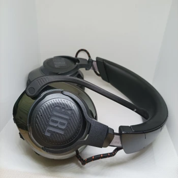 Căști JBL Quantum 810