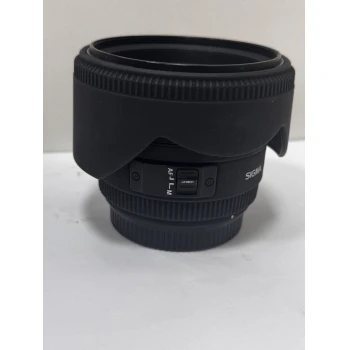 Obiectiv Sigma 50mm