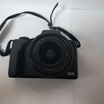 Aparat foto Canon Zoom Lens EF-M