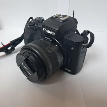 Aparat foto Canon Zoom Lens EF-M