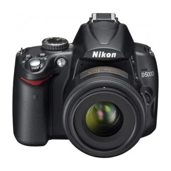 Aparat Foto Nikon D5000