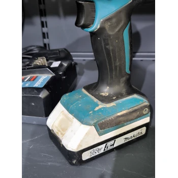 Makita DF457D