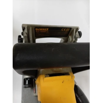 Frezer Dewalt DW682K
