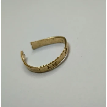 Fragment din Aur 375* 0,47 gr