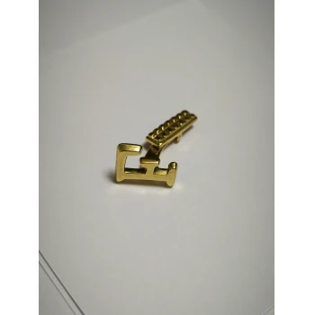 Buton litera "F" din Aur Proba 750* 4.76 gr