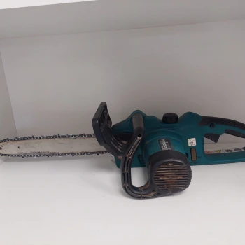 Ferestrau electric cu lant Makita UC3520A