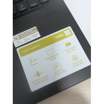 Asus VivoBook 16" F1605V