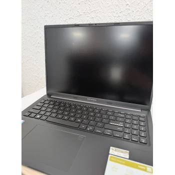 Asus VivoBook 16" F1605V
