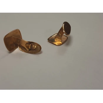 Butoni din aur proba 750* 4,66 gr