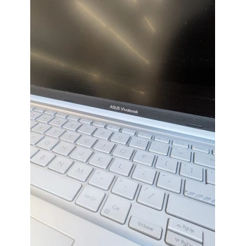 Laptop Asus VivoBook 15