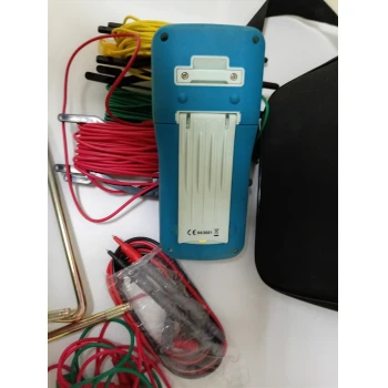 Detector digital PeakTech 2700