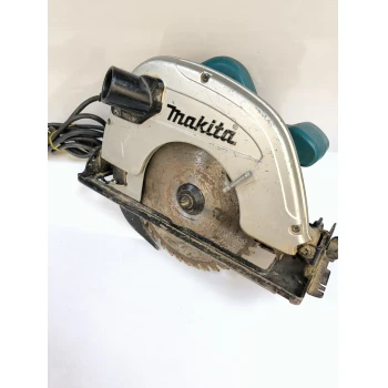 Ferastrau circular Makita 5704R