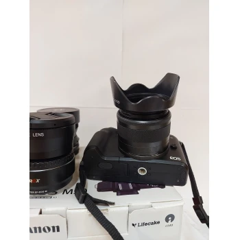 Canon EOS M50 +EF-M 15-45 IS STM Black