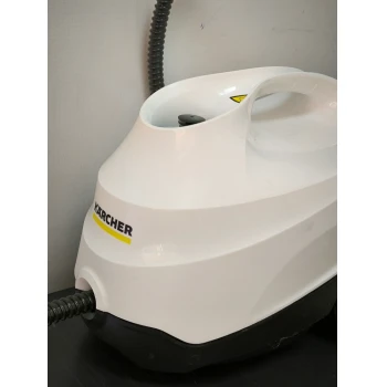 Aparat de curatat cu aburi Karcher SC3