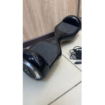 Trotinetă electrică cu autoechilibrare AB700 6.5"