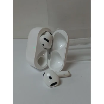 Apple AirPods 4