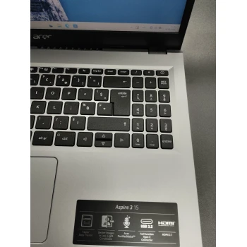 Laptop Acer Aspire3 15