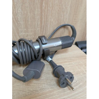 Dyson HS-01