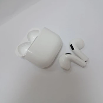 Casti Air Pods 4 White