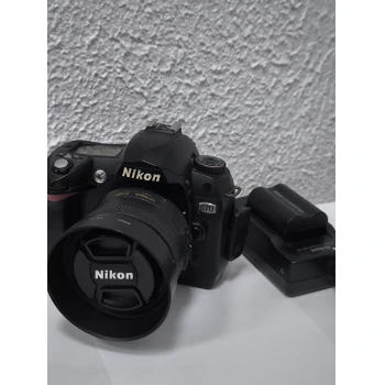 Camera foto Nikon D70