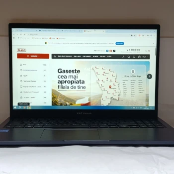 Asus VivoBook 15X  4/256 GB Black