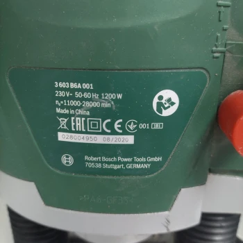 Maşină de frezat Bosch POF 1200 AE