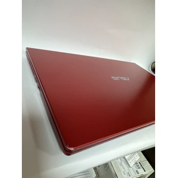 Laptop Asus VivoBook  X509DA