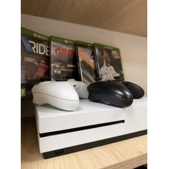 Consola Xbox One S 1TB
