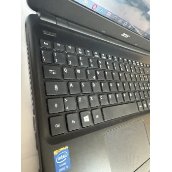 Laptop Acer NC-E1-527-54204G