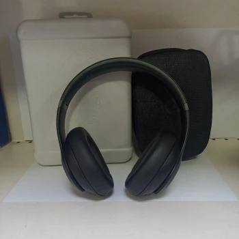 Casti Beats Studio Pro
