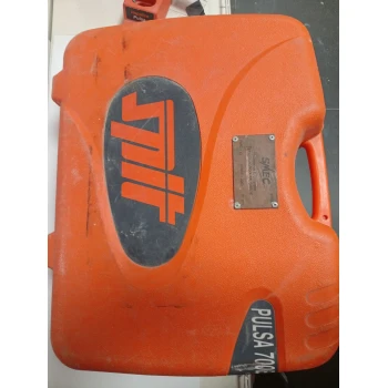 Pistol de batut cuie cu gaz Spit Pulsa 700E